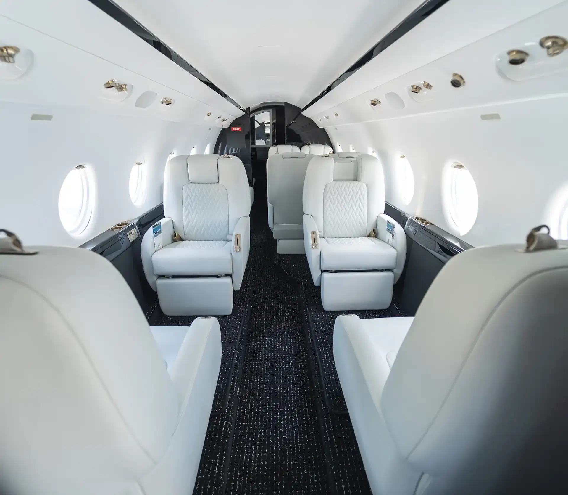 Portada G-200 N119PS 