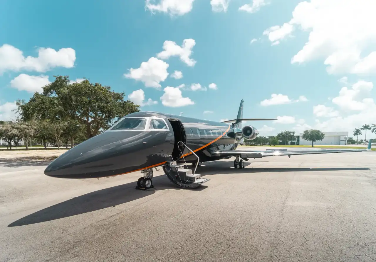 G-200 N119PS  detail 9